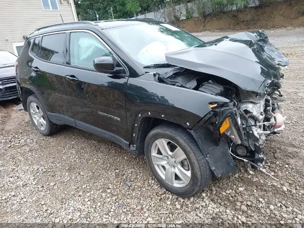 3C4NJDBB7NT152568 2022 JEEP COMPASS - Image 1