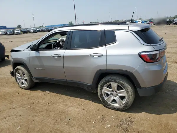3C4NJDBB7NT209707 2022 JEEP COMPASS - Image 2