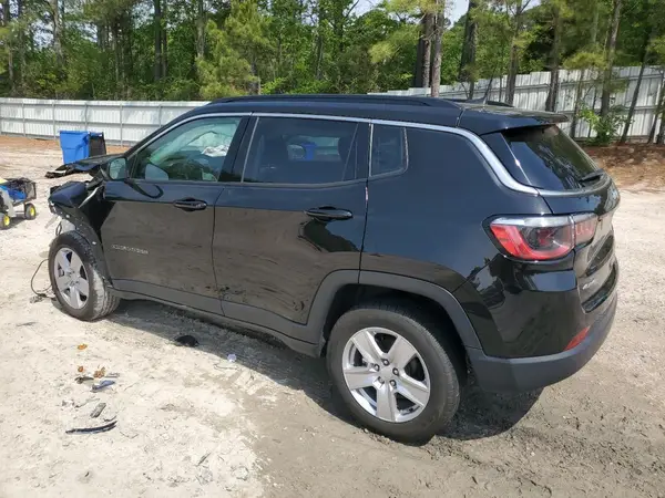 3C4NJDBB7NT231769 2022 JEEP COMPASS - Image 2