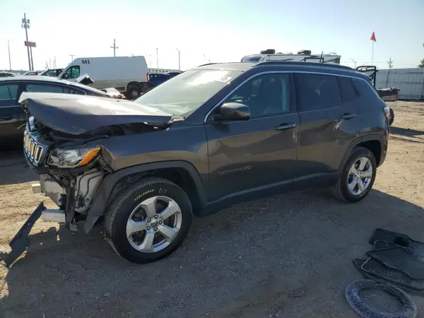 3C4NJDBB8HT651948 2017 JEEP COMPASS