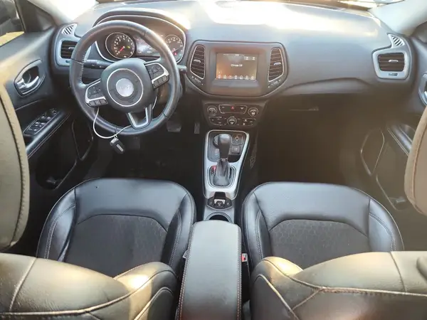 3C4NJDBB8HT660536 2017 JEEP COMPASS - Image 8