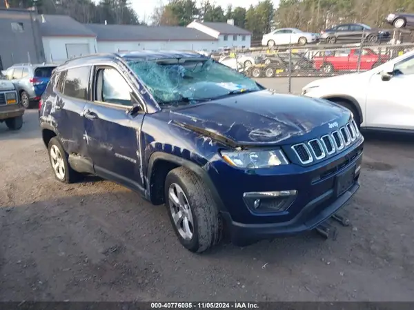 3C4NJDBB8JT103972 2018 JEEP COMPASS - Image 1