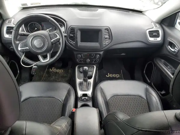 3C4NJDBB8JT113451 2018 JEEP COMPASS - Image 8