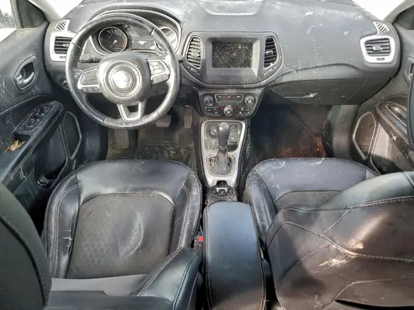 3C4NJDBB8JT131481 2018 JEEP COMPASS - Image 8