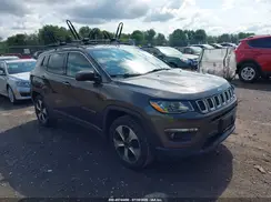 3C4NJDBB8JT143503 2018 JEEP COMPASS