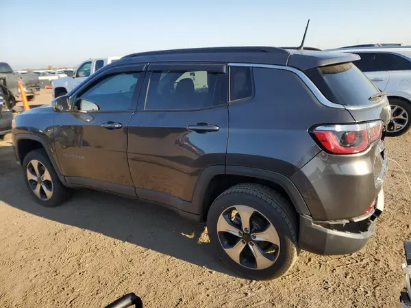 3C4NJDBB8JT144313 2018 JEEP COMPASS - Image 2