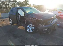 3C4NJDBB8JT176176 2018 JEEP COMPASS