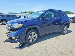 3C4NJDBB8JT207717 2018 JEEP COMPASS