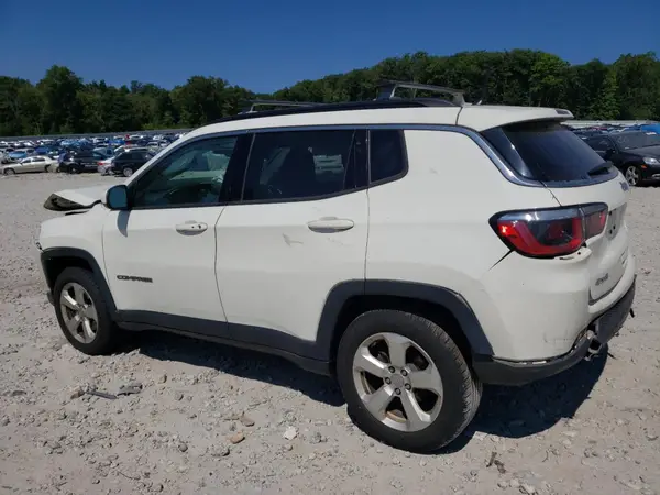 3C4NJDBB8JT230690 2018 JEEP COMPASS - Image 2