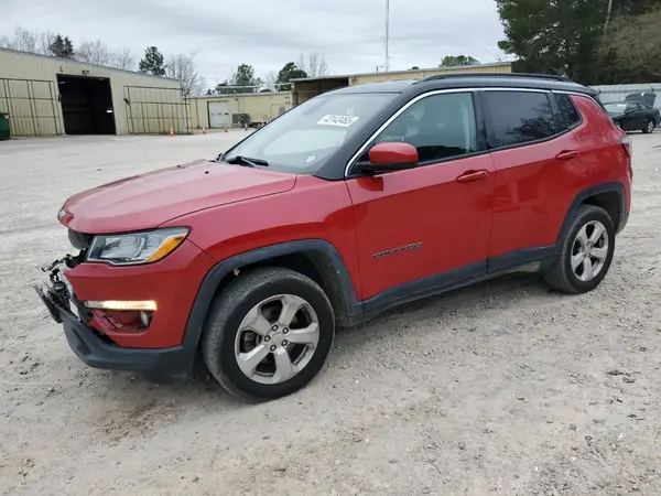3C4NJDBB8JT233010 2018 JEEP COMPASS - Image 1