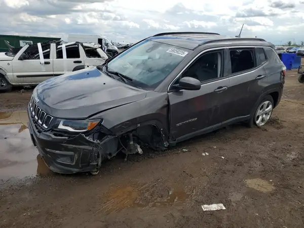 3C4NJDBB8JT253113 2018 JEEP COMPASS - Image 1