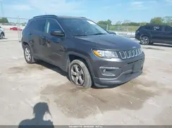 3C4NJDBB8JT270302 2018 JEEP COMPASS