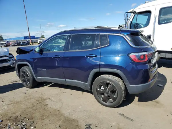 3C4NJDBB8JT270557 2018 JEEP COMPASS - Image 2