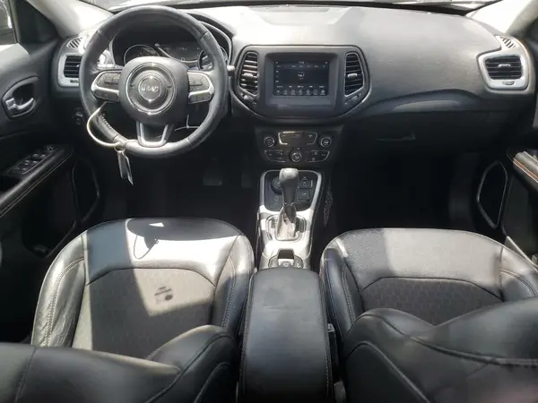 3C4NJDBB8JT270851 2018 JEEP COMPASS - Image 8