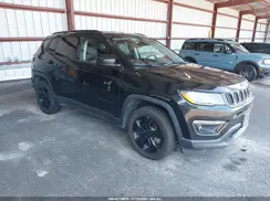 3C4NJDBB8JT298889 2018 JEEP COMPASS