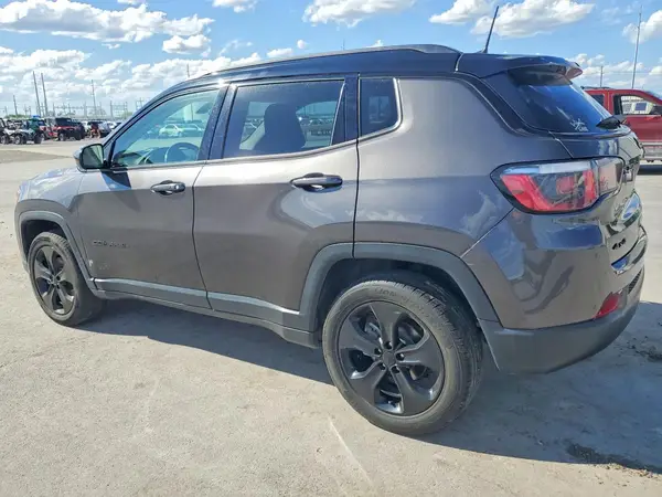 3C4NJDBB8JT299184 2018 JEEP COMPASS - Image 2