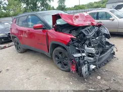 3C4NJDBB8JT304061 2018 JEEP COMPASS