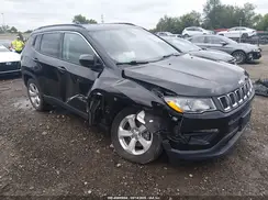 3C4NJDBB8JT307915 2018 JEEP COMPASS