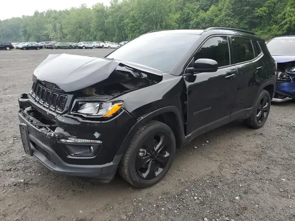 3C4NJDBB8JT315187 2018 JEEP COMPASS - Image 1