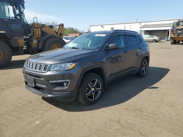 3C4NJDBB8JT315884 2018 JEEP COMPASS - Image 1