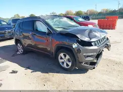 3C4NJDBB8JT315903 2018 JEEP COMPASS