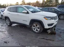 3C4NJDBB8JT349761 2018 JEEP COMPASS