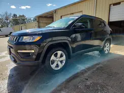 3C4NJDBB8JT354989 2018 JEEP COMPASS