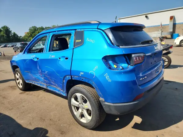 3C4NJDBB8JT355849 2018 JEEP COMPASS - Image 2