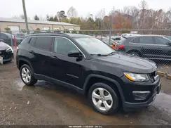 3C4NJDBB8JT360467 2018 JEEP COMPASS