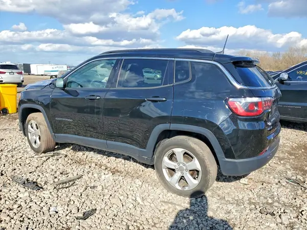 3C4NJDBB8JT373512 2018 JEEP COMPASS - Image 2