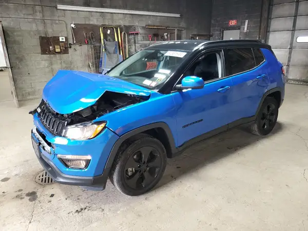 3C4NJDBB8JT399818 2018 JEEP COMPASS - Image 1