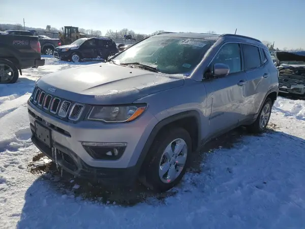 3C4NJDBB8JT423017 2018 JEEP COMPASS - Image 1