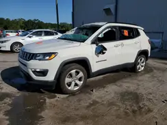 3C4NJDBB8JT423289 2018 JEEP COMPASS