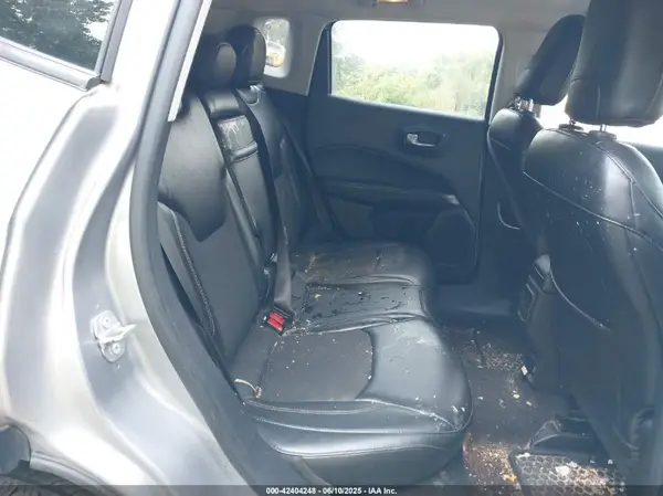 3C4NJDBB8JT434339 2018 JEEP COMPASS - Image 8