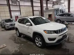 3C4NJDBB8JT455644 2018 JEEP COMPASS