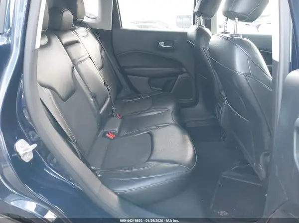 3C4NJDBB8JT458009 2018 JEEP COMPASS - Image 8