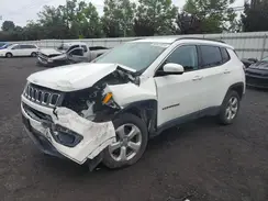 3C4NJDBB8JT482598 2018 JEEP COMPASS