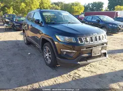 3C4NJDBB8JT493424 2018 JEEP COMPASS