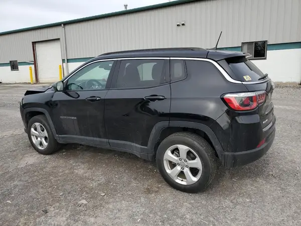 3C4NJDBB8KT599275 2019 JEEP COMPASS - Image 2
