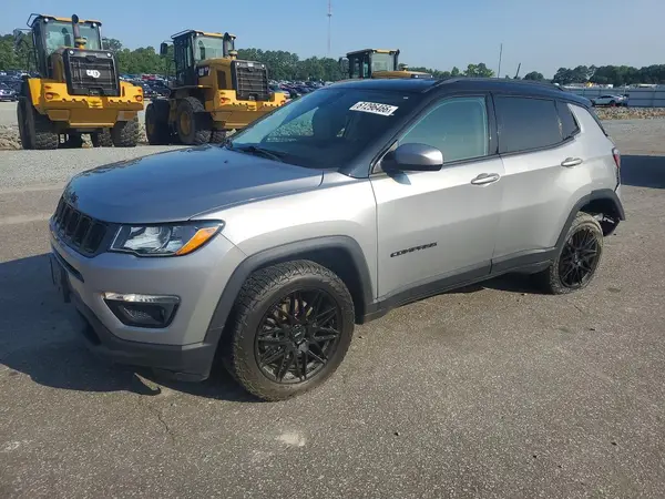 3C4NJDBB8KT621226 2019 JEEP COMPASS - Image 1