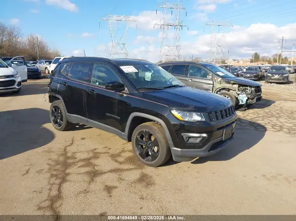3C4NJDBB8KT623171 2019 JEEP COMPASS - Image 1