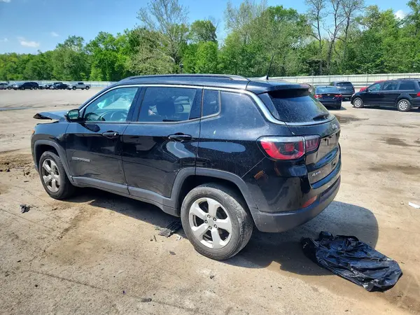 3C4NJDBB8KT628841 2019 JEEP COMPASS - Image 2