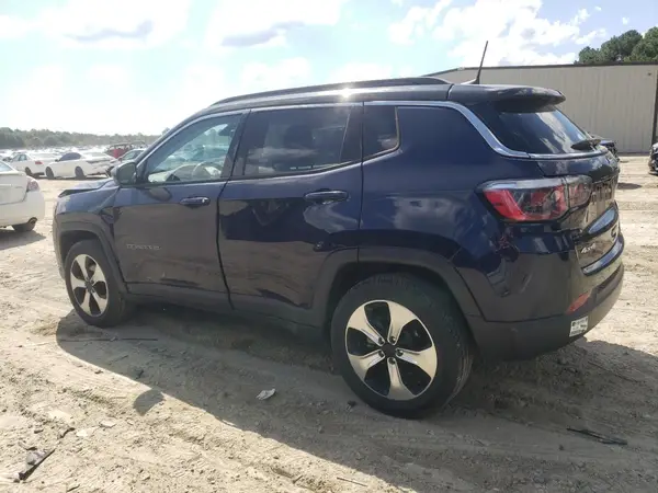 3C4NJDBB8KT630198 2019 JEEP COMPASS - Image 2