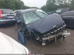3C4NJDBB8KT662164 2019 JEEP COMPASS