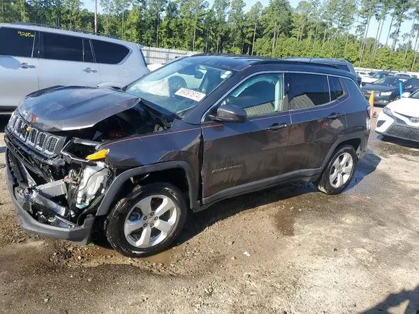 3C4NJDBB8KT675240 2019 JEEP COMPASS - Image 1