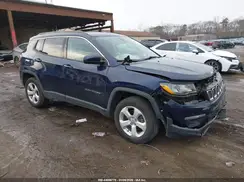 3C4NJDBB8KT704168 2019 JEEP COMPASS