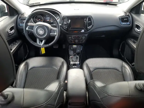 3C4NJDBB8KT713923 2019 JEEP COMPASS - Image 8