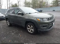 3C4NJDBB8KT714098 2019 JEEP COMPASS