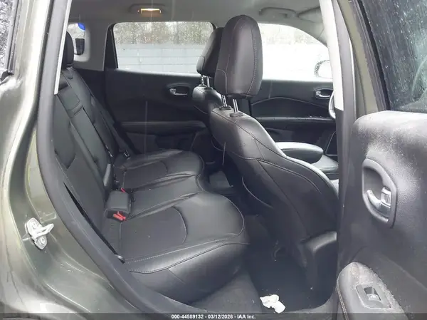 3C4NJDBB8KT714098 2019 JEEP COMPASS - Image 8