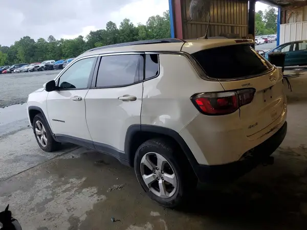 3C4NJDBB8KT728955 2019 JEEP COMPASS - Image 2